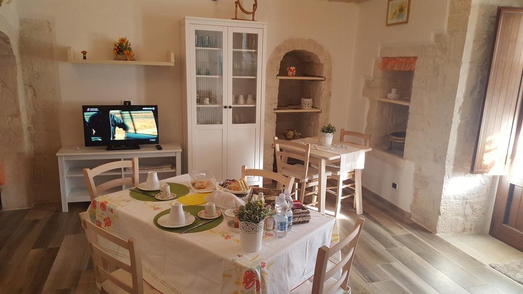 カステッラーナ・グロッテ Il Trullo Di Nonna Lellaゲストハウス エクステリア 写真